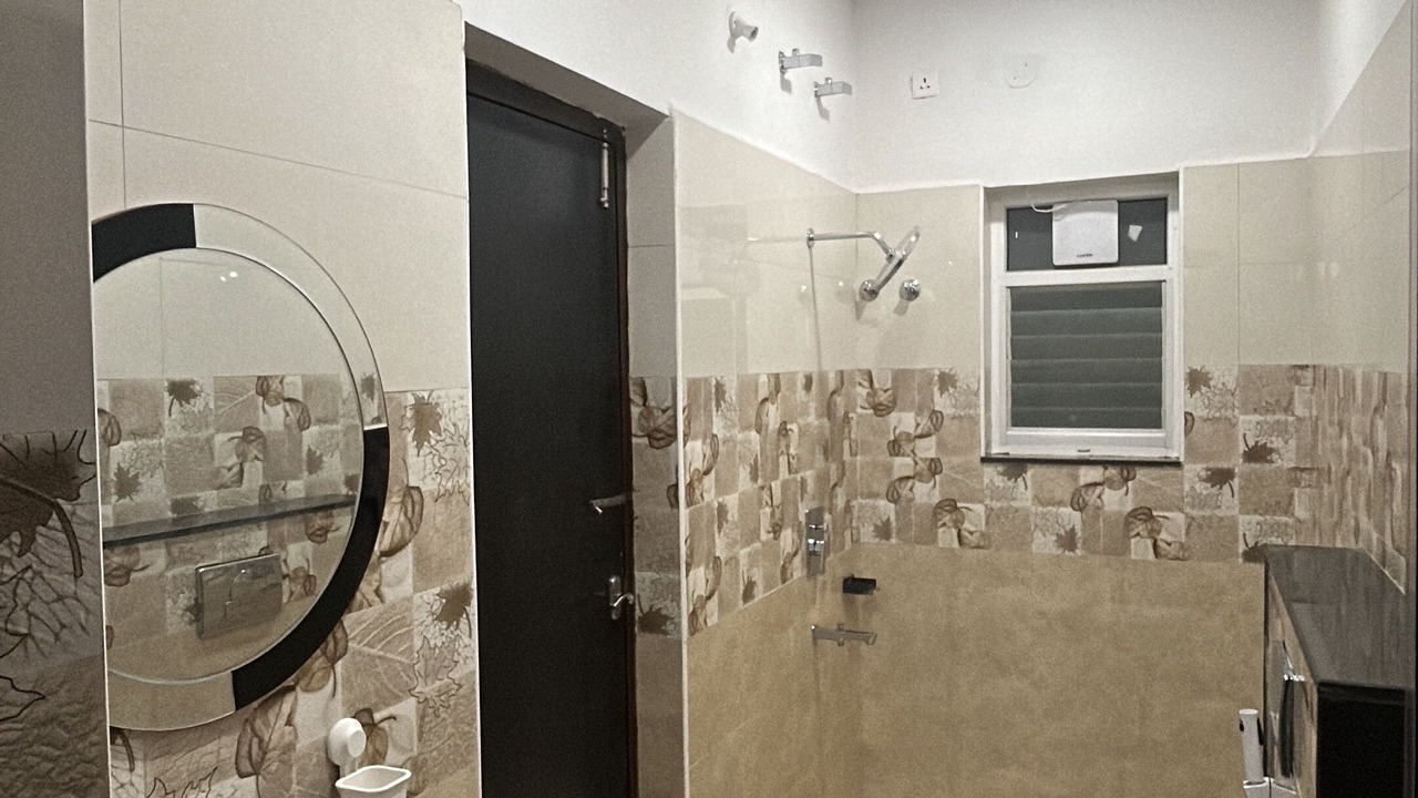 Photo of Bathroom in Ibrahimpatan