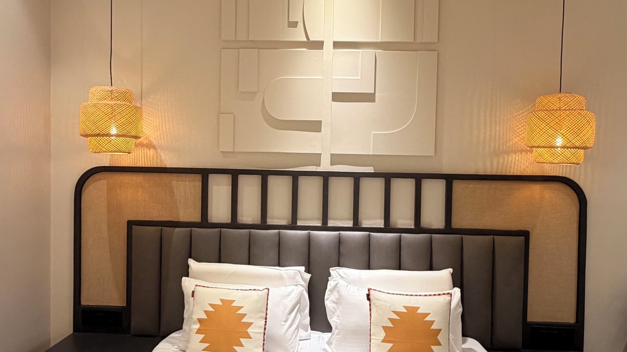 Photo of Bedroom in Taj Ganj