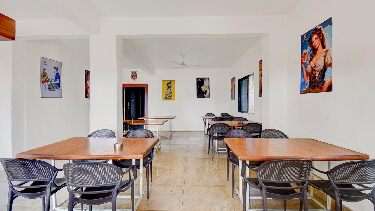 Photo of Livingroom in Alandi