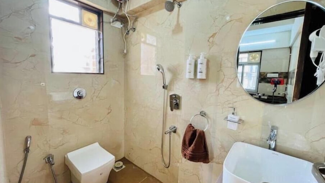 Photo of Bathroom in Kandivali East
