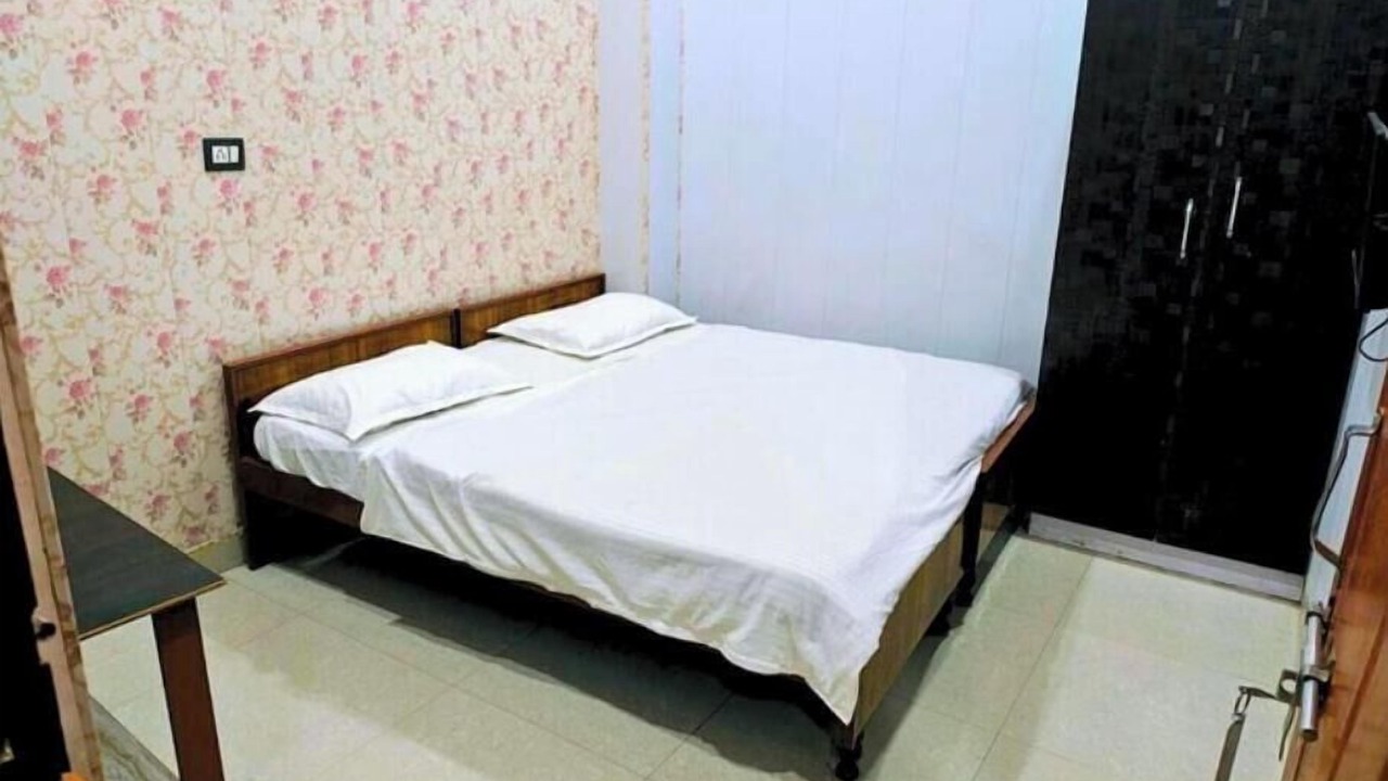 Photo of Bedroom in Gonda