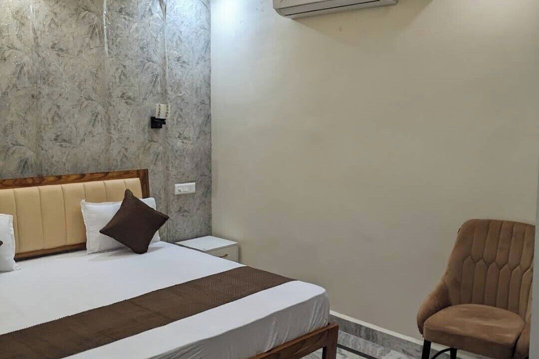 Photo of Bedroom in Allahabad