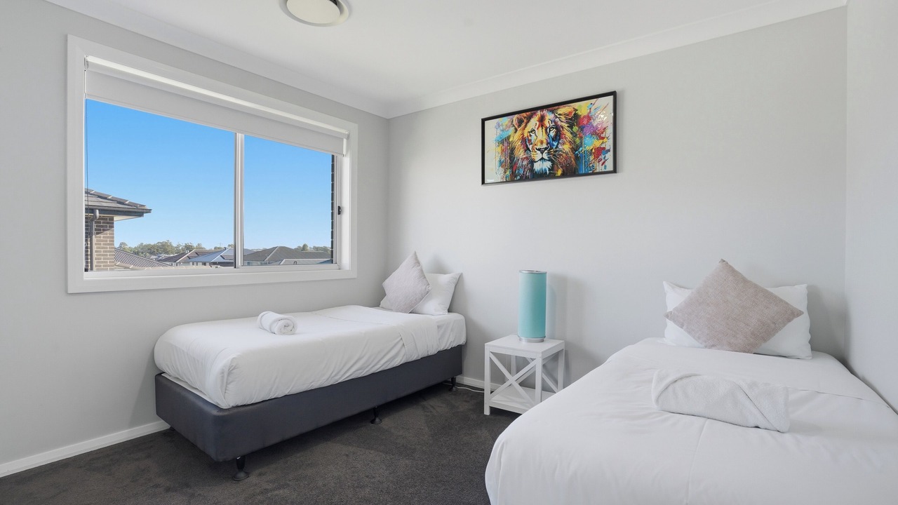 Photo of Bedroom in Gledswood Hills
