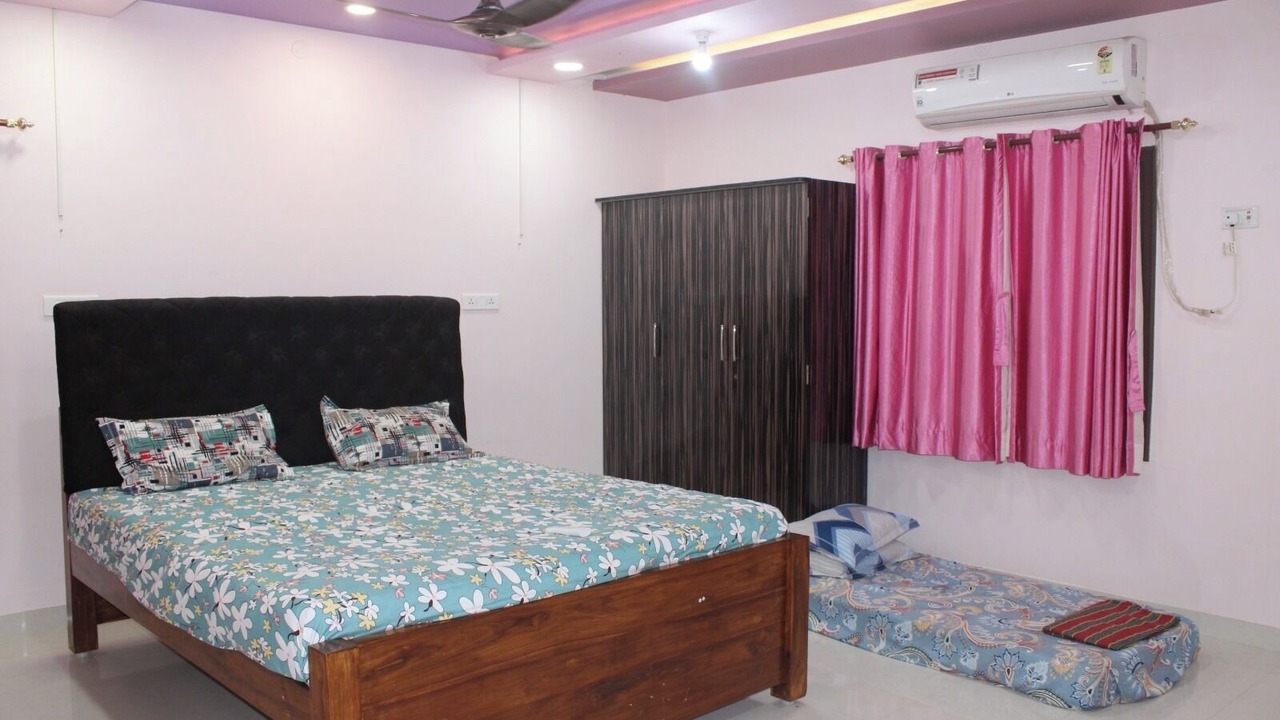 Photo of Bedroom in Tiruvannamalai