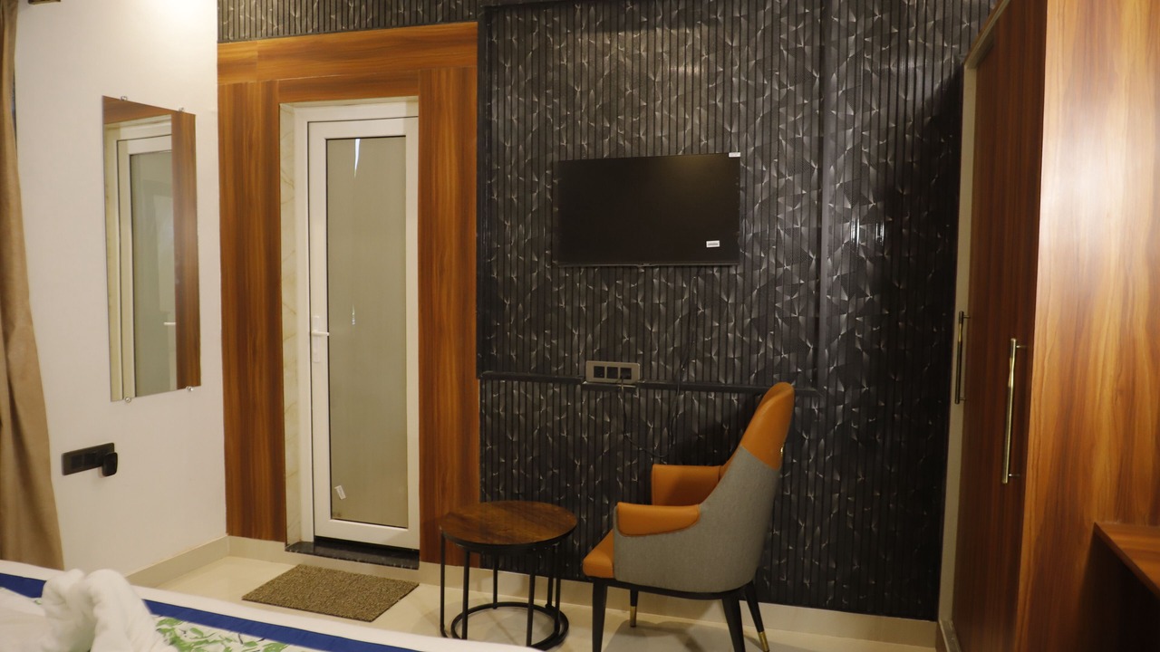 Photo of Bedroom in Mathura