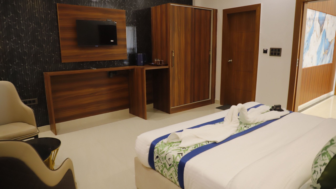 Photo of Bedroom in Mathura