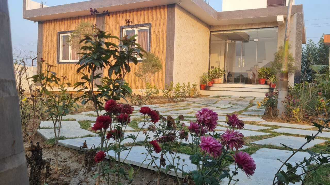 Photo of Outdoor in Mathura