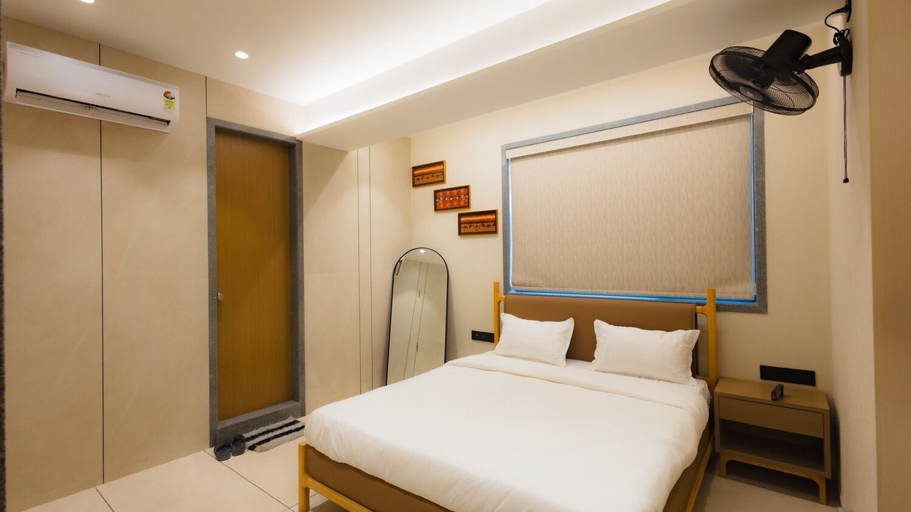 Photo of Bedroom in Surat