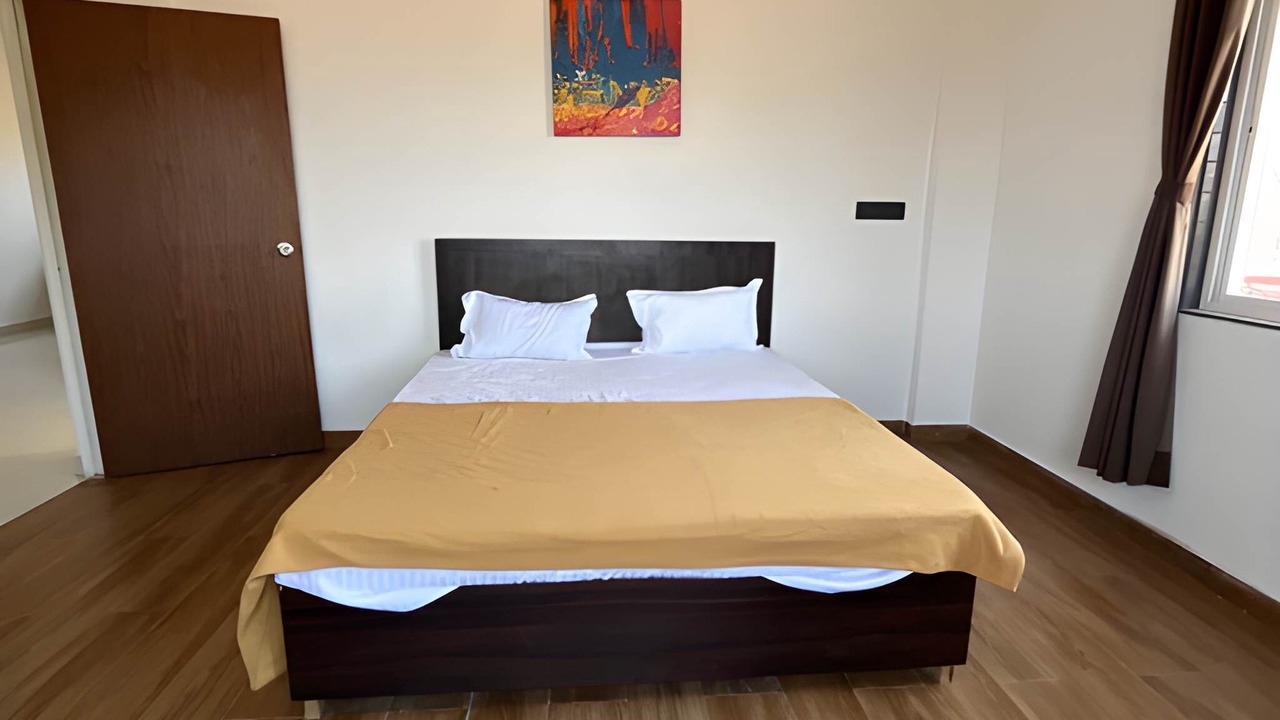 Photo of Bedroom in Trimbak