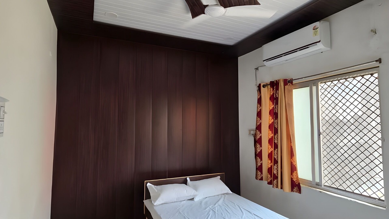Photo of Bedroom in Vrindavan