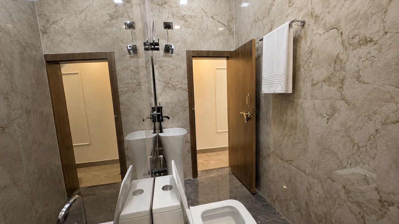 Photo of Bathroom in Mathura