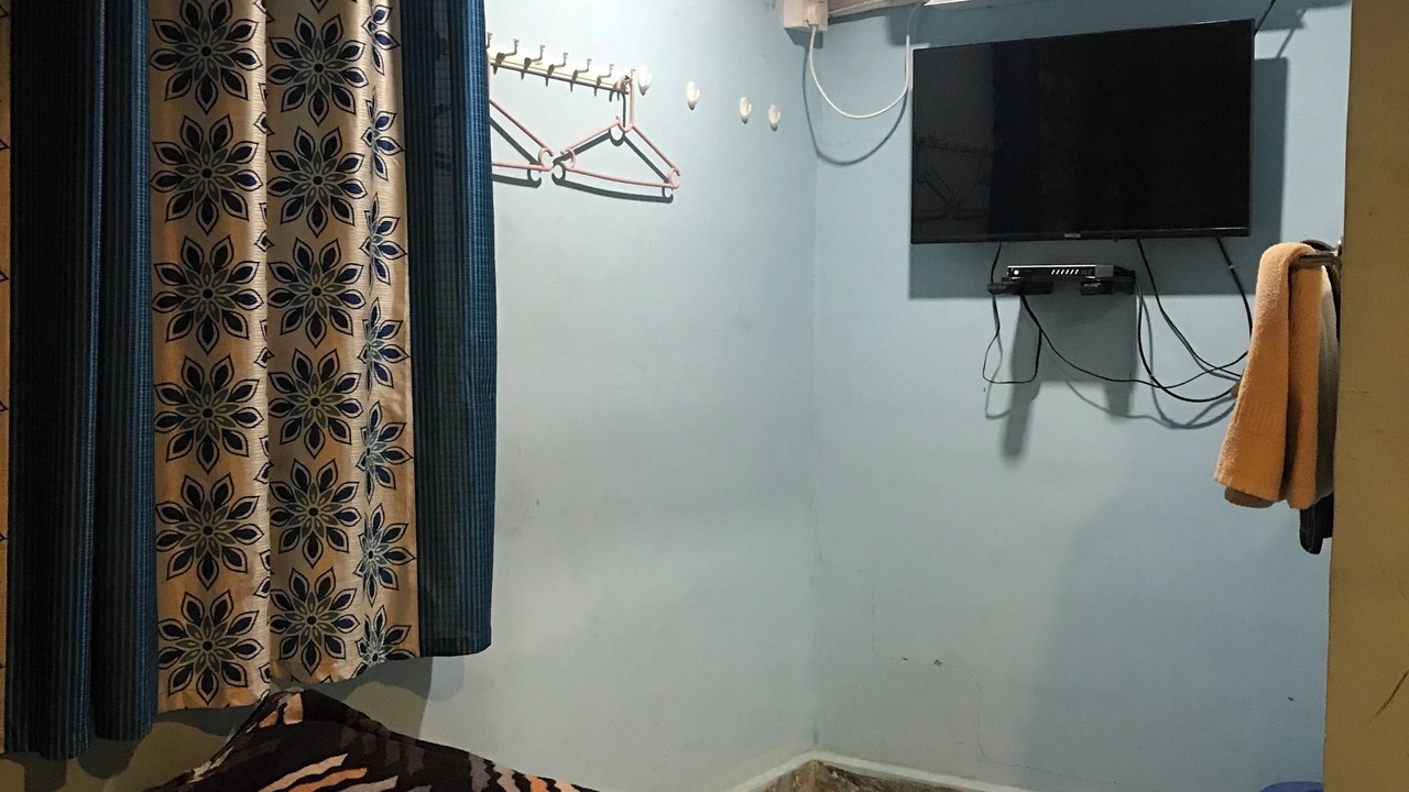Photo of Bedroom in Satara
