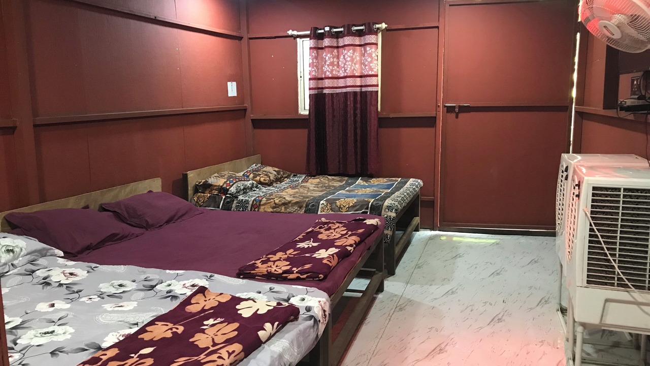 Photo of Bedroom in Satara