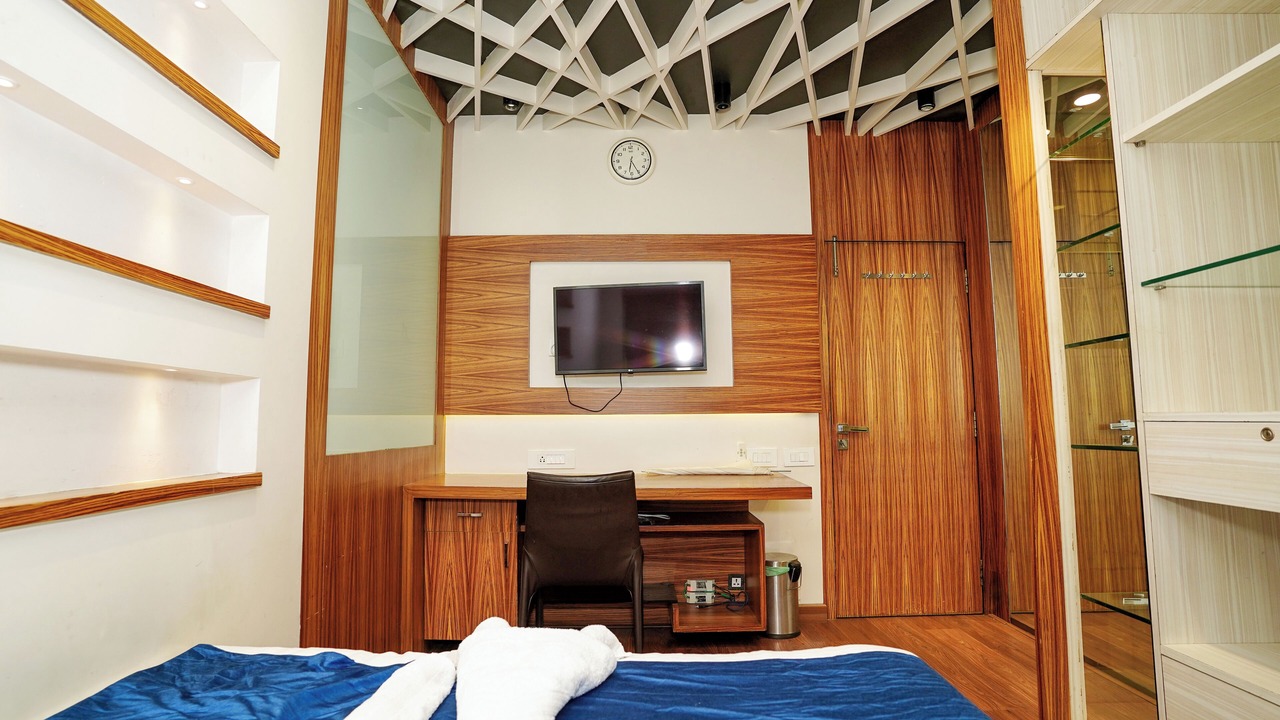 Photo of Bedroom in Powai