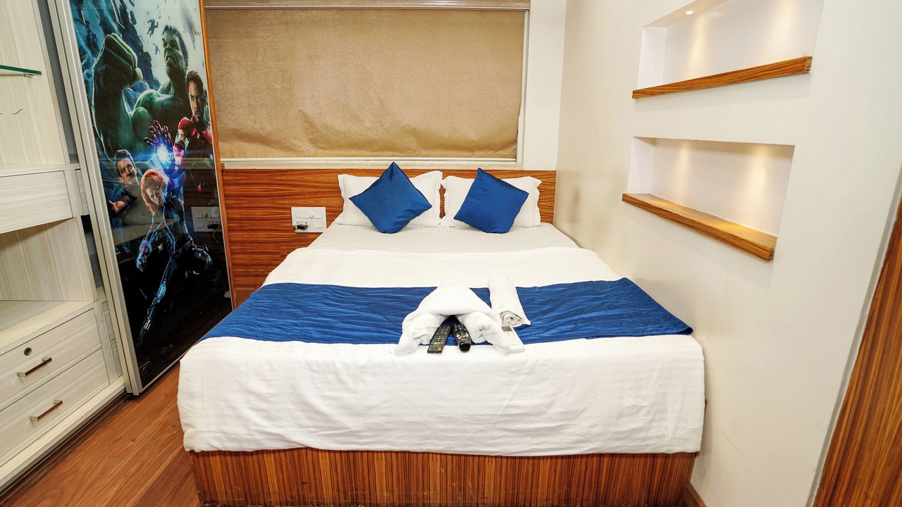 Photo of Bedroom in Powai