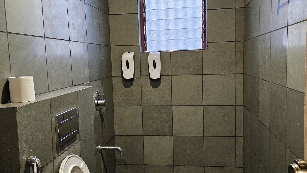Photo of Bathroom in Undri