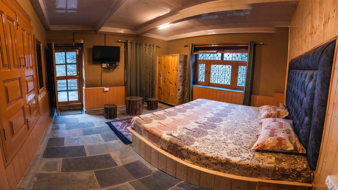 Photo of Bedroom in Manali