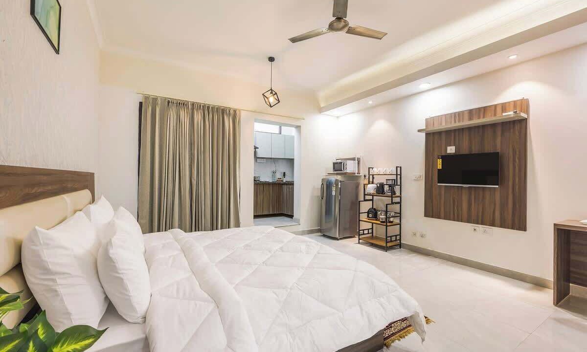 Photo of Bedroom in Sector 40