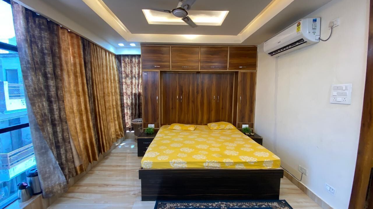Photo of Bedroom in Allahabad