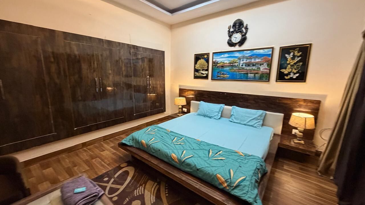 Photo of Bedroom in Allahabad