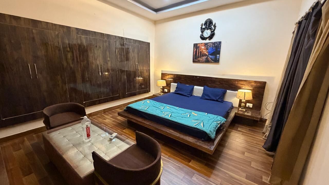 Photo of Bedroom in Allahabad