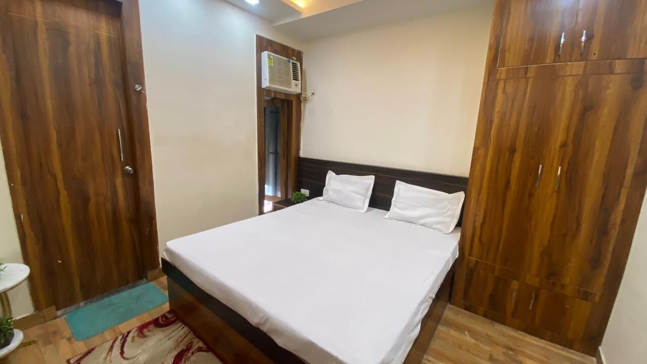 Photo of Bedroom in Allahabad
