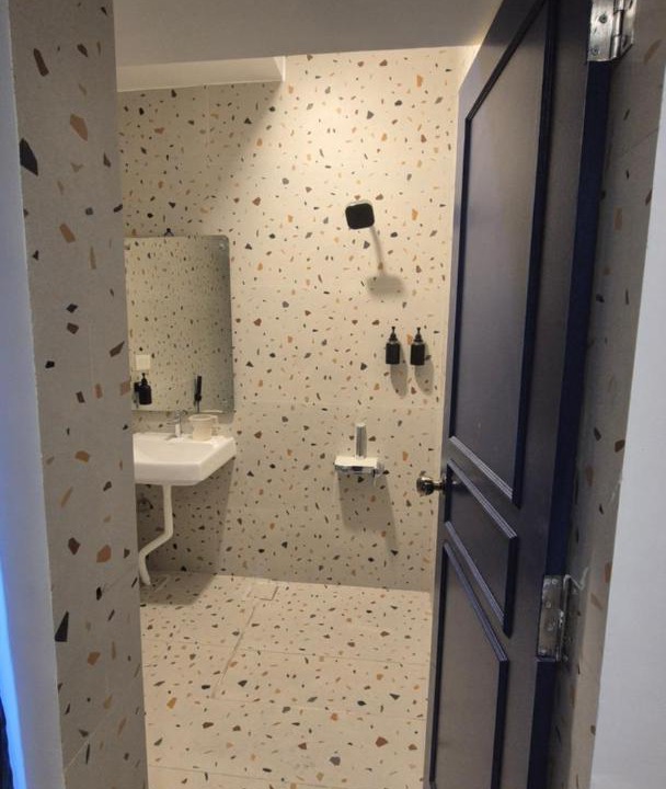 Photo of Bathroom in Mahabalipuram