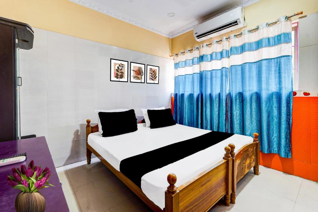 Photo of Bedroom in Manali
