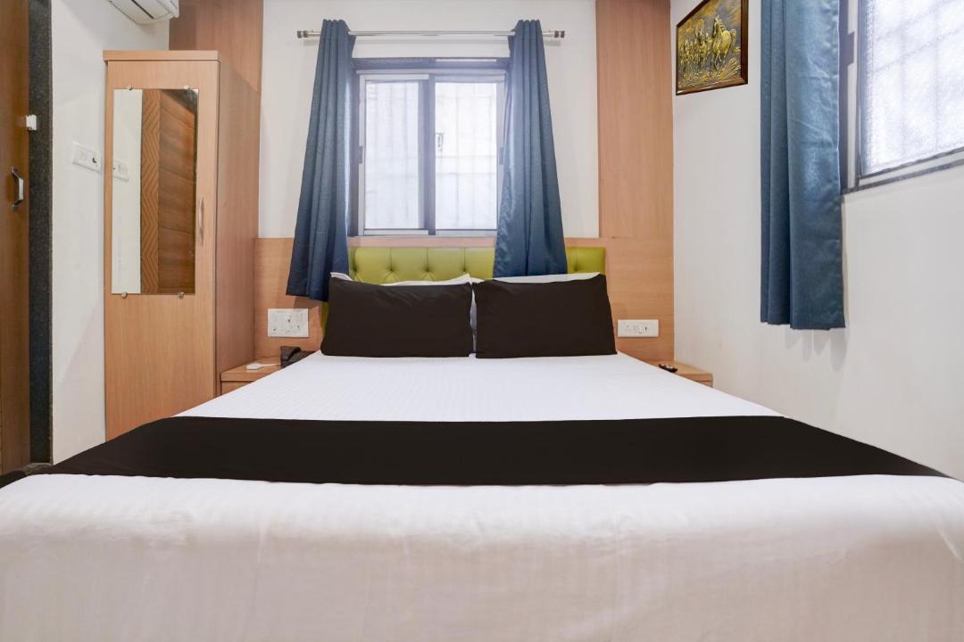 Photo of Bedroom in Thane West