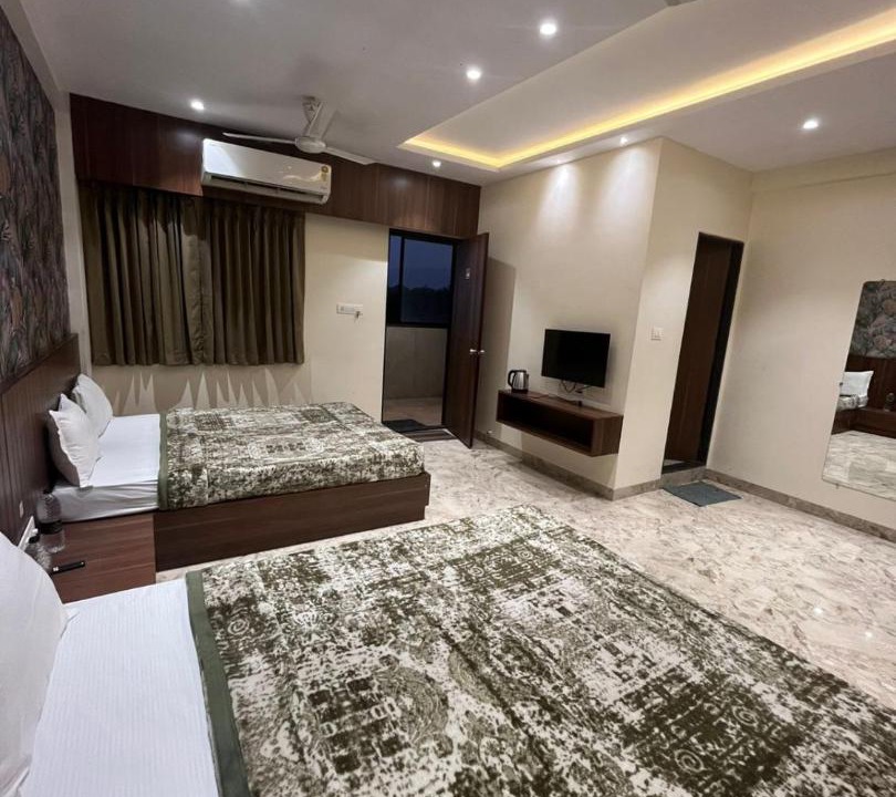 Photo of Bedroom in Daulatabad