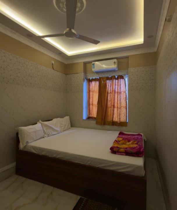 Photo of Bedroom in Sealdah