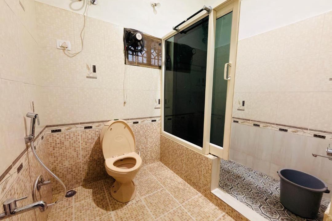 Photo of Bathroom in Perambur Purasavakam