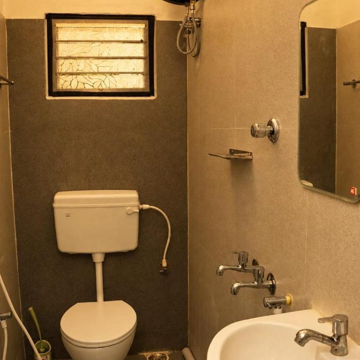 Photo of Bathroom in Courtallam