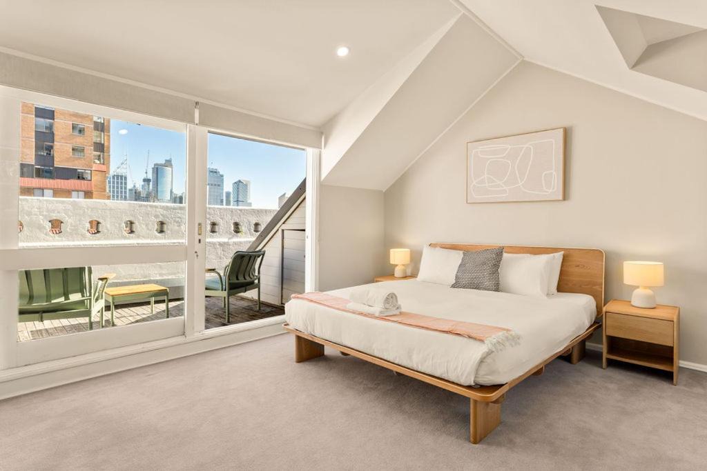 Photo of Others in Potts Point
