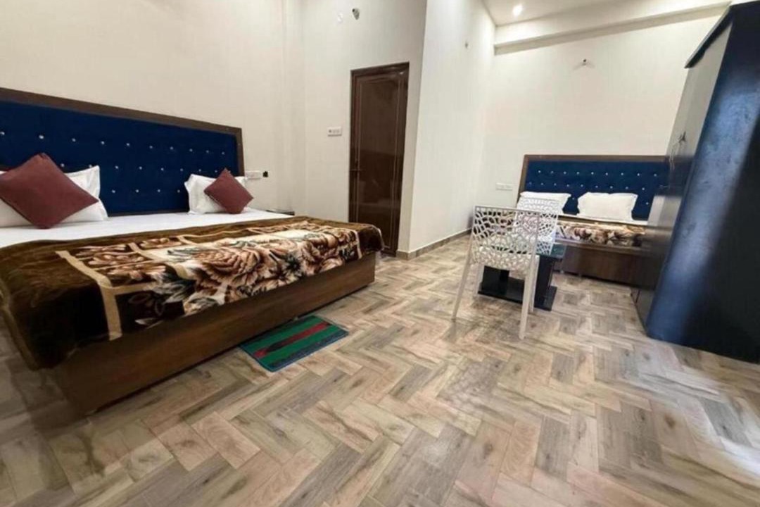 Photo of Others in Mahmoorganj
