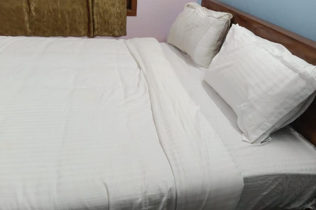 Photo of Bedroom in Triplicane
