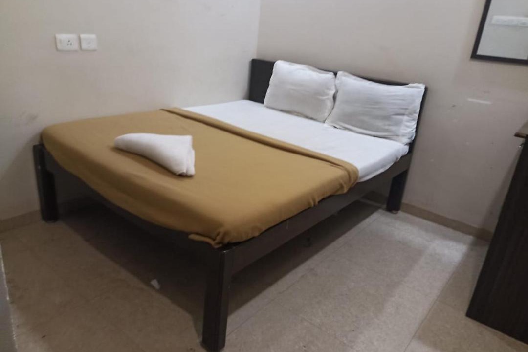 Photo of Bedroom in Triplicane