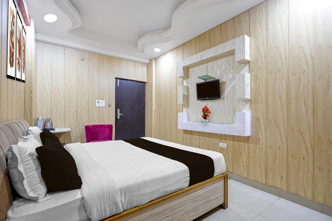 Photo of Bedroom in Charbagh