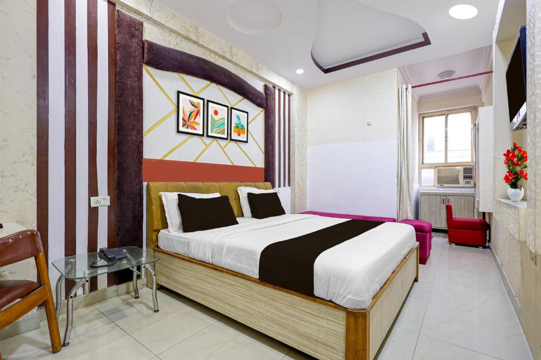 Photo of Bedroom in Charbagh