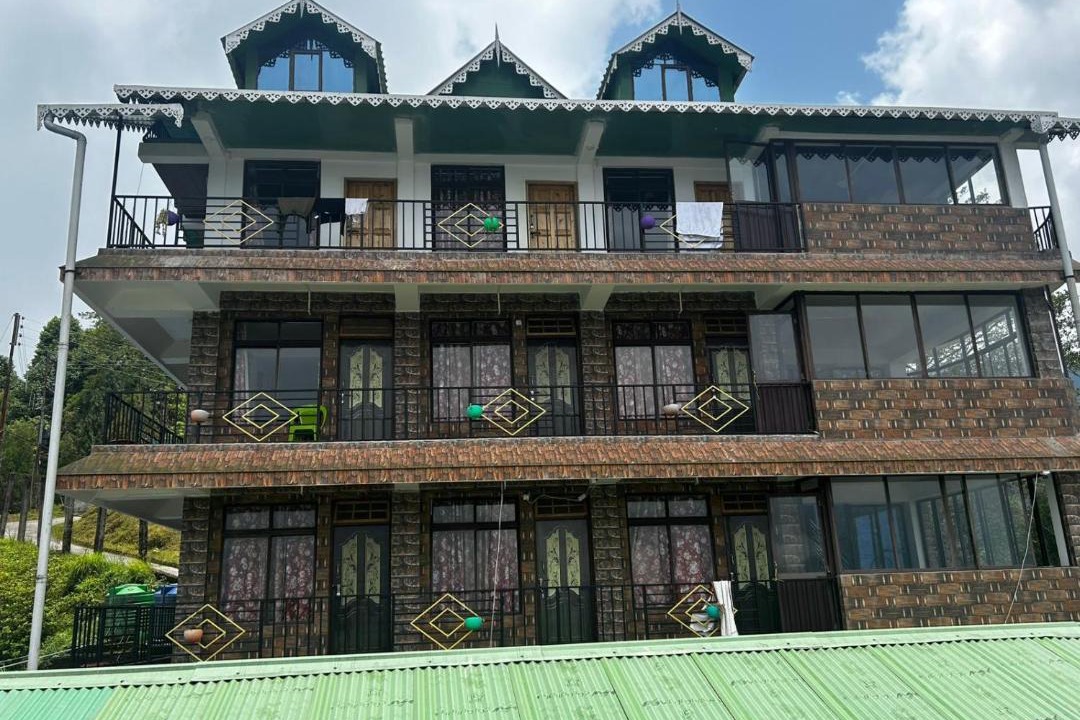 Photo of Others in Darjeeling
