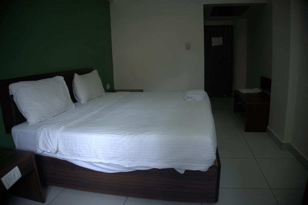 Photo of Bedroom in Shenoys