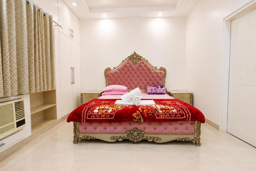 Photo of Bedroom in Sainik Farm