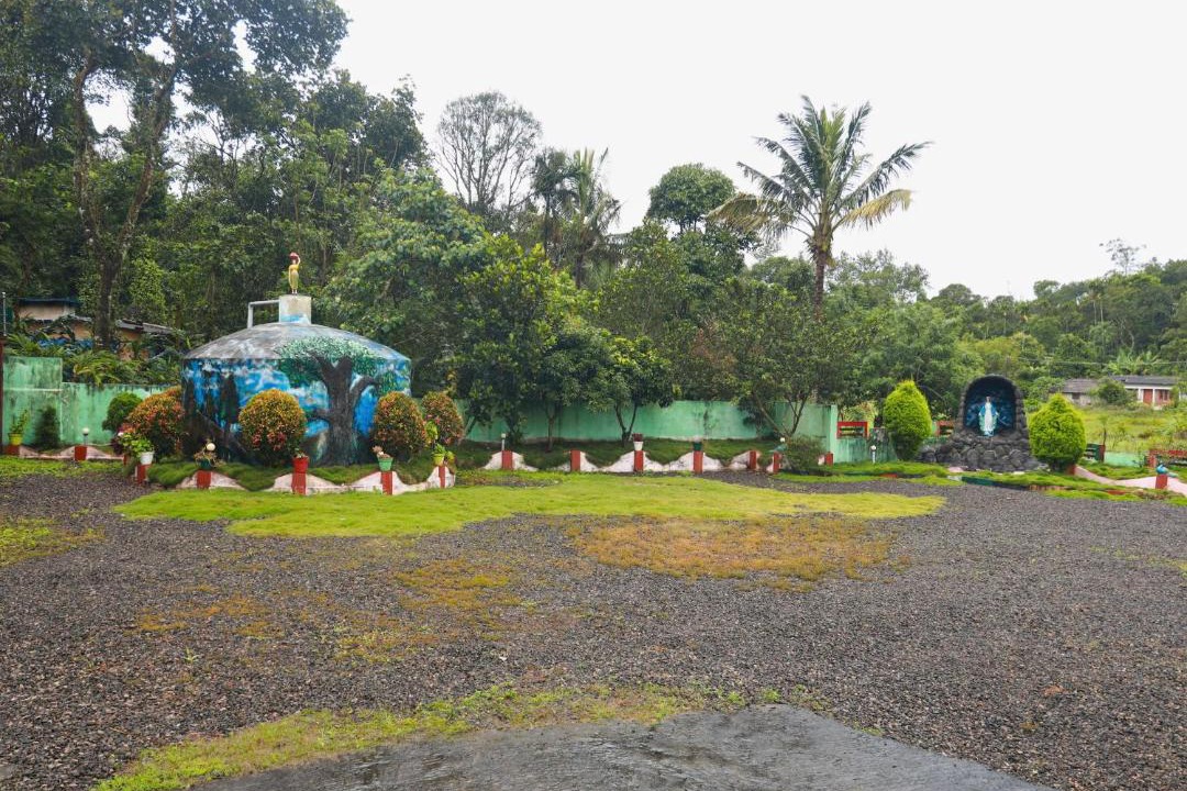Photo of Others in Anakkara