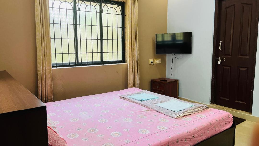Photo of Bedroom in Tonse West
