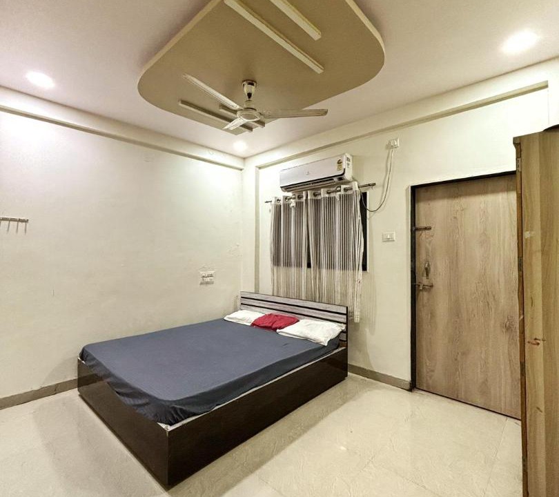 Photo of Bedroom in Tuljapur