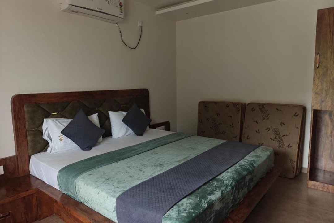 Photo of Bedroom in Panhala
