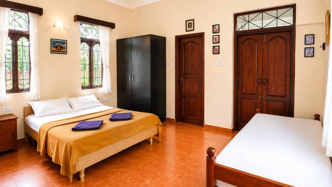 Photo of Bedroom in Mangeshi
