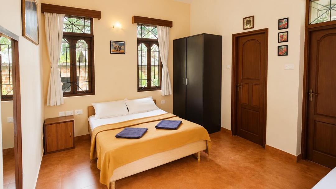 Photo of Bedroom in Mangeshi