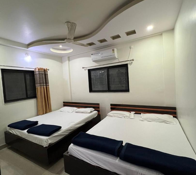 Photo of Bedroom in Tuljapur