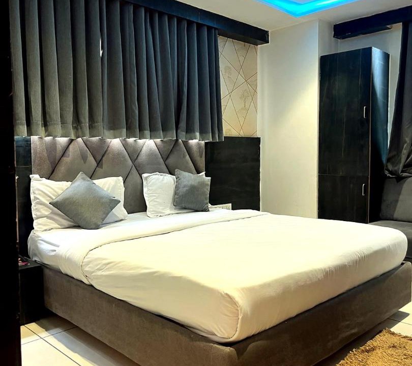 Photo of Bedroom in Sabarmati